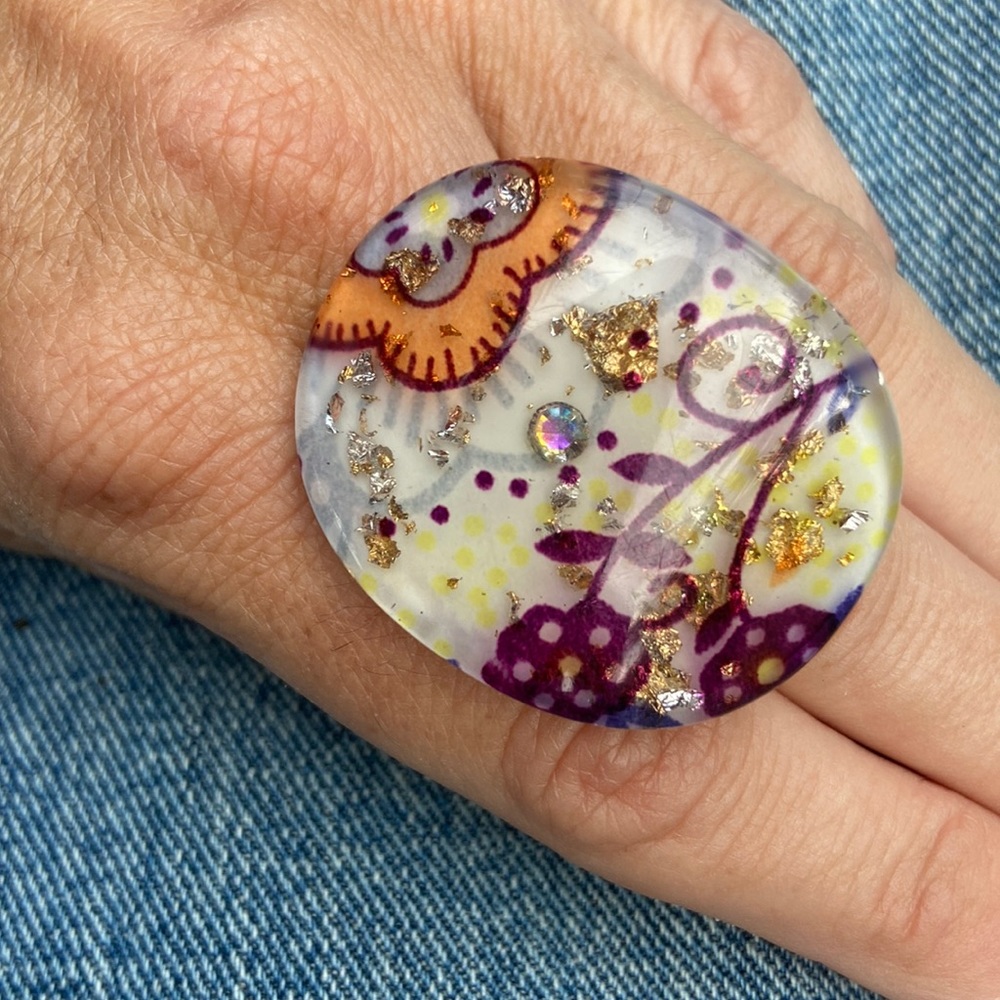 Large flower statement ring 90’s